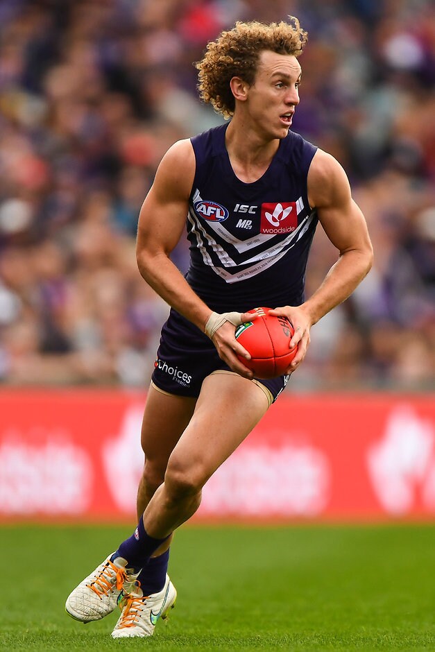 AFL 2016 Rd 23 - Fremantle v Western Bulldogs PERTH, AUSTRALIA - AUGUST 28: Chris Mayne of the Dockers in action during the 2016 AFL Round 23 match between the Fremantle Dockers and the Western Bulldogs at Domain Stadium on August 28, 2016 in Perth, Australia. (Photo by Daniel Carson/AFL Media)
